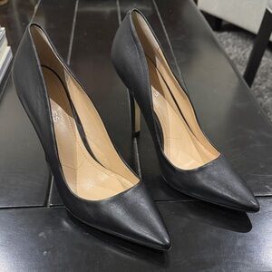 Charles David Classic Black Heels